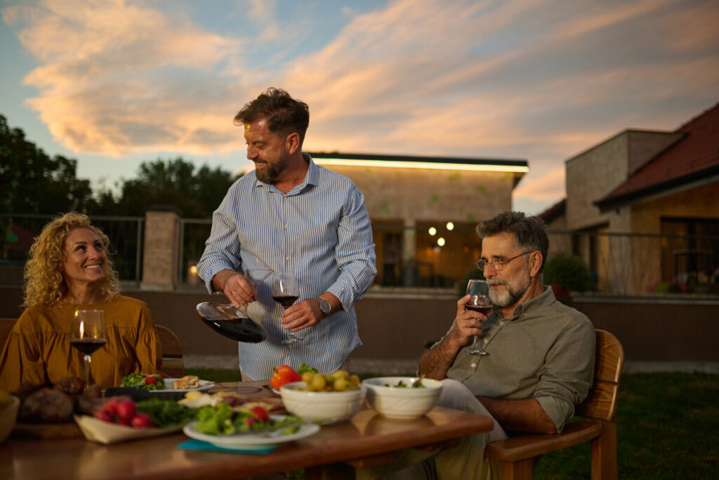 A Foodie’s Guide to University Neighborhood: Norman’s Tastiest Destination for Dining Adventures